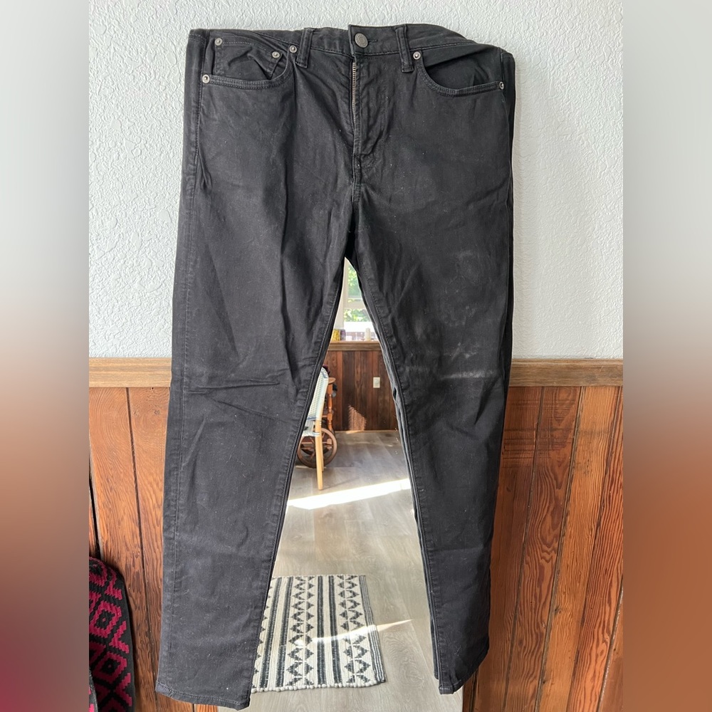Black American eagle skinny Jean.